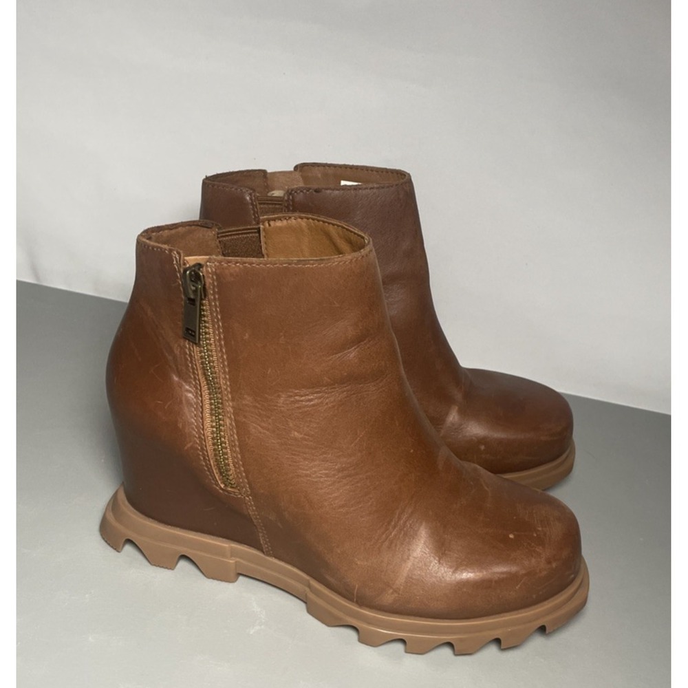 Sorel Joan of Arctic Wedge II Women's Size‎ 9 Brown Leather Ankle Boot